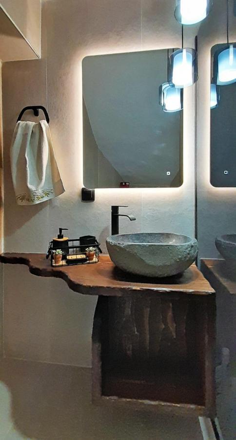 Traditional Cretan Stone House In The Center Of Crete Litos Exterior foto